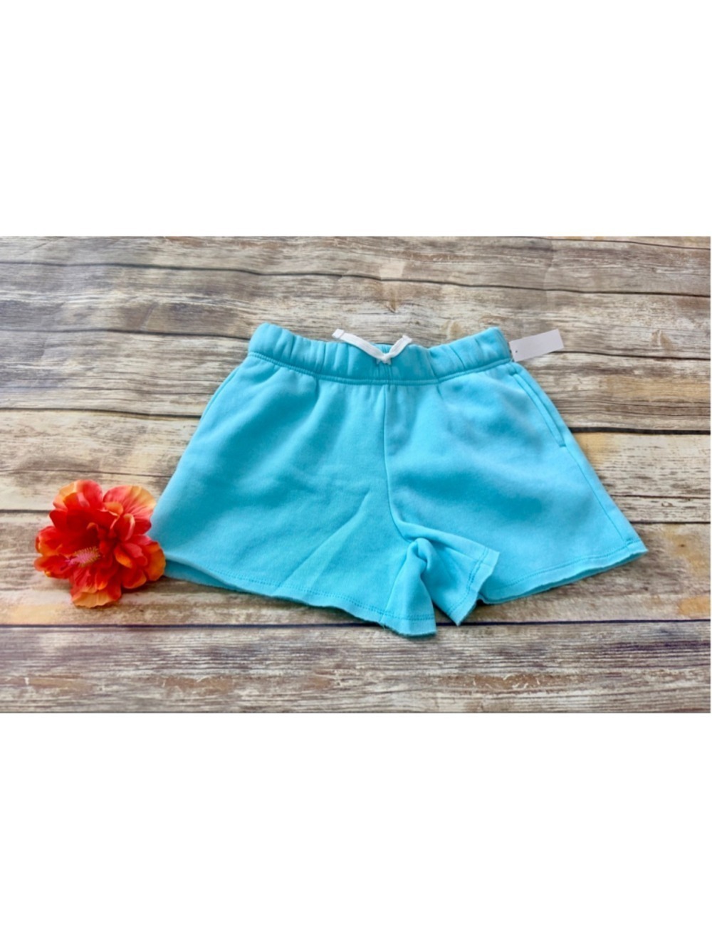 NWT ATHLEISURE SHORTS-SIZE 10/12